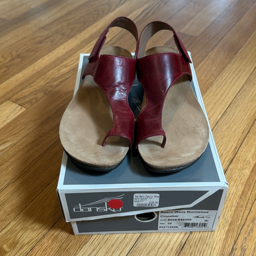 Dansko Burnished Cinnabar Red Leather Toe-Loop Sandals - Size 39